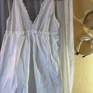 Zara Terez White Mini Dress with Classic V-Neck